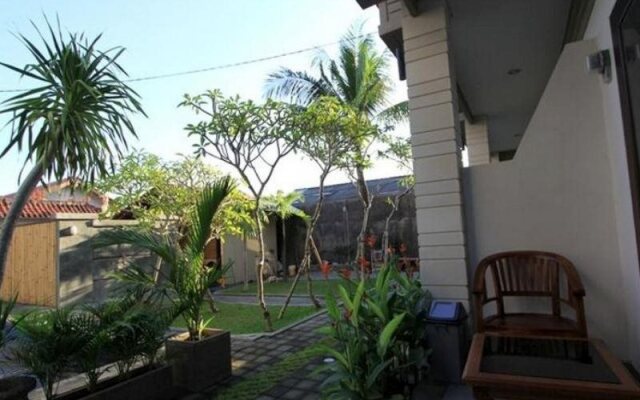 De Dukuh Guest House