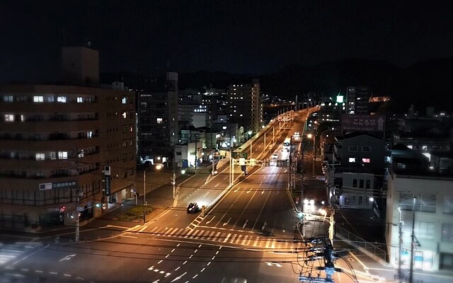 Neoism Nakahiro