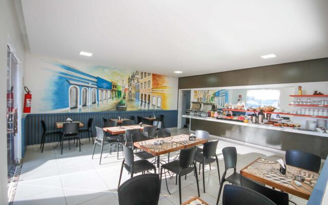 Hotel Encantos De Penedo