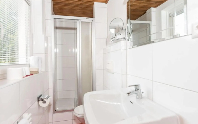 Zur Post & Appartementhaus Kern