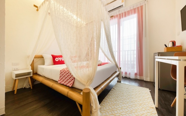 Chaba Poshtel by OYO Rooms