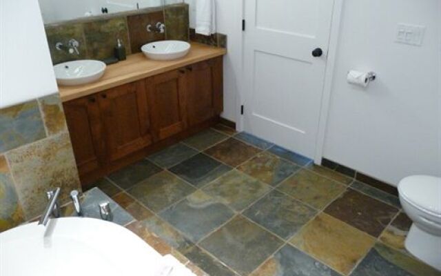 The Ridge by Natural Elements Rentals