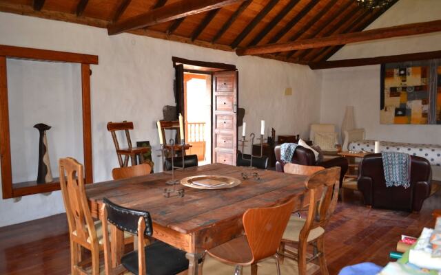 Traditional Canarian Country House B&B