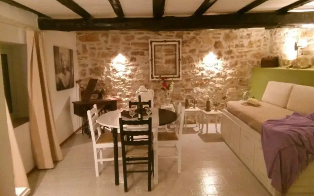 Aristidis Stone House