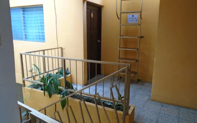 Cardena'S Hostal