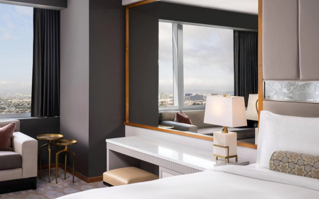 The Ritz-Carlton, Los Angeles