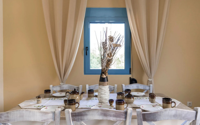 Lindos Luxury Retro Villas