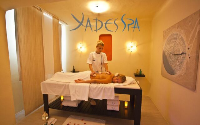 Yades Suites - Apartments & Spa