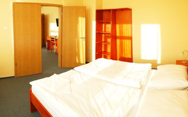Fordan Hotel