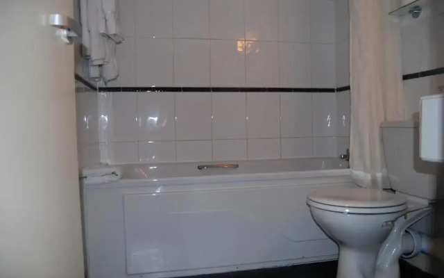 Brecon Hotel Sheffield Rotherham - Adults Only