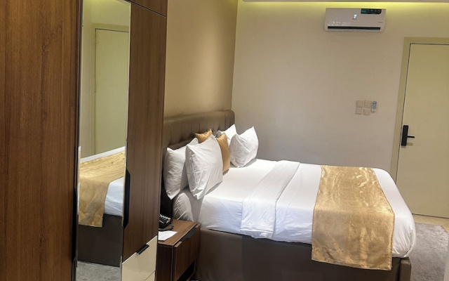 Vievely Suites and Apartments