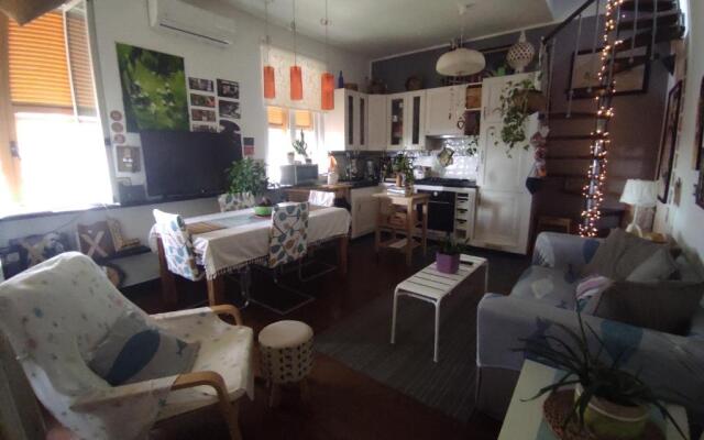 HAPPY HOUSE in GENOVA n.010025-LT-2727