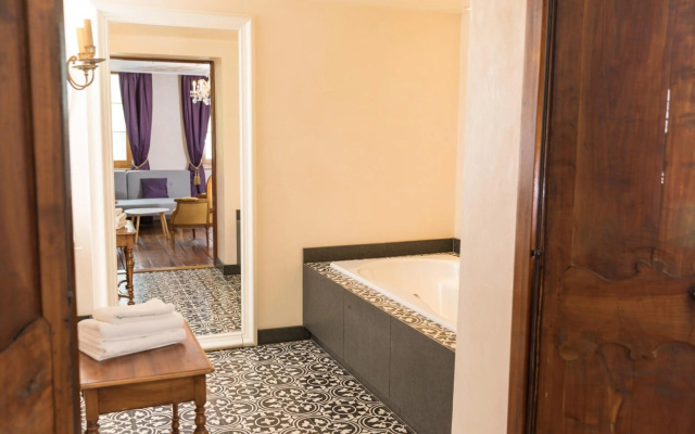 Wonderlandscape Guest House – Guest Rooms – Le Grand-Saconnex