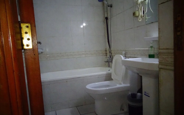 Super OYO 945 Dream Touch Hotel