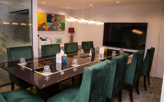 Ambiance Boutique Art Hotel Lahore