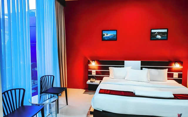 the harbour front hotel