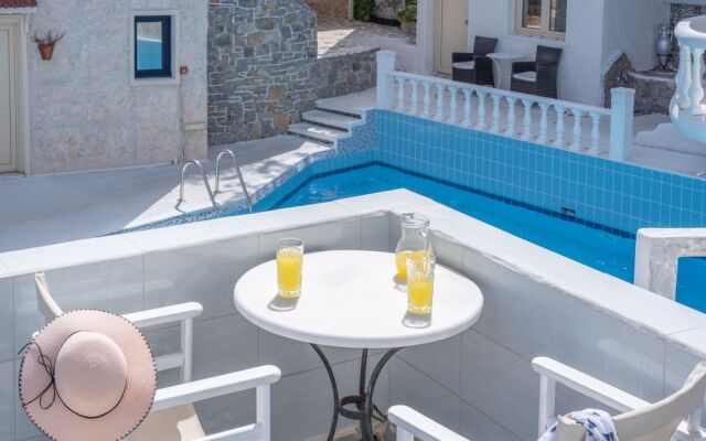 "apartment for A Pleasant Holiday In A Beautiful Complex With Shared Pool and Ac"