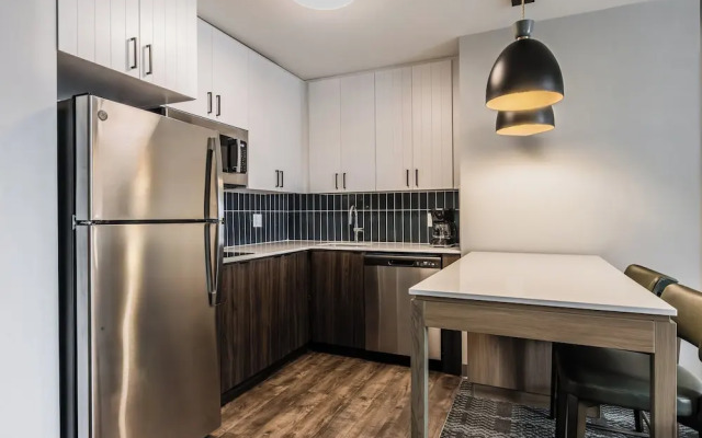 Staybridge Suites Dawson Creek by IHG