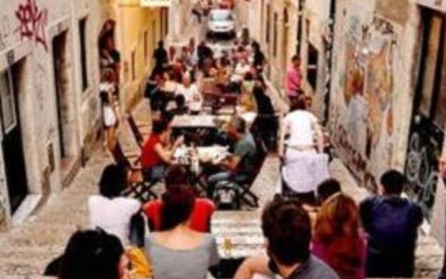 Charming flat in Bairro Alto