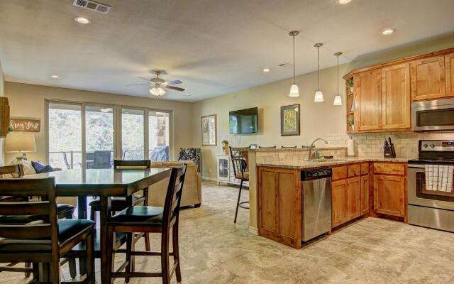 Rivendell RG 208 in Canyon Lake