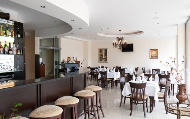 Sveti Dimitar Hotel