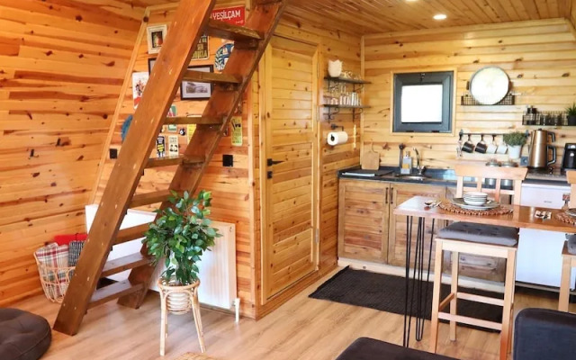 İnce Bungalov