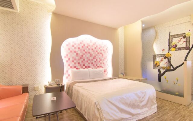 Shihua Motel