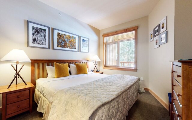 Sunstone #320 2 Bedroom Condo by RedAwning