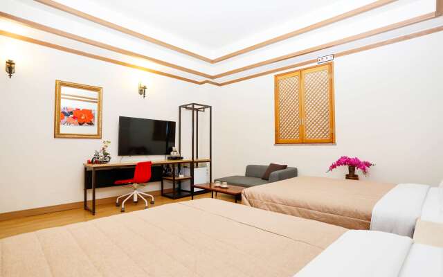 Hound Hotel Incheon Airport