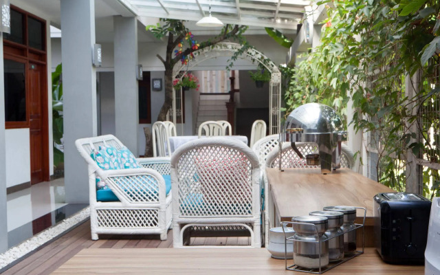 RedDoorz near Gedung Sate