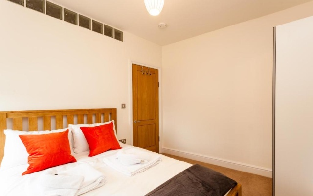 Redhill Garland- 1 bed 1 bath self contained ground floor flat — фото 3
