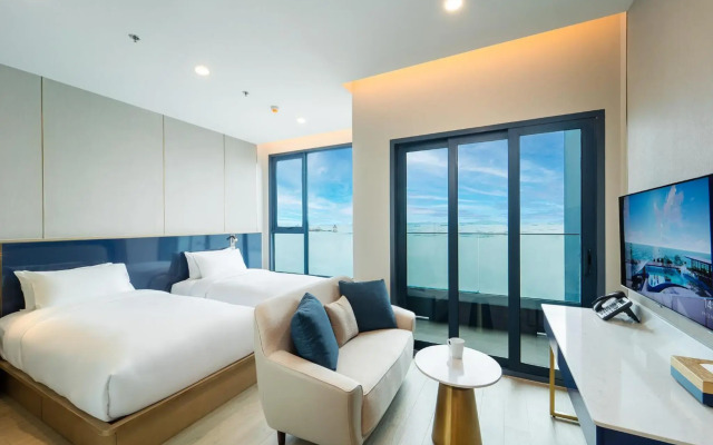 S. Sriracha Hotel and Residence