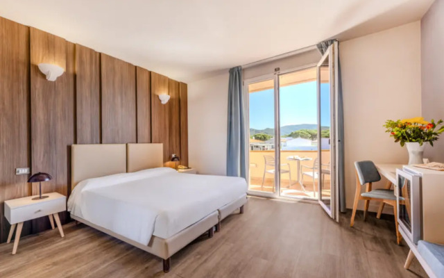 Hotel Riva Del Sole