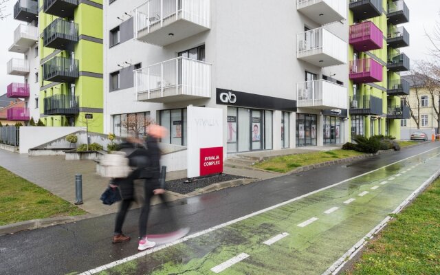 Apartment Ensity