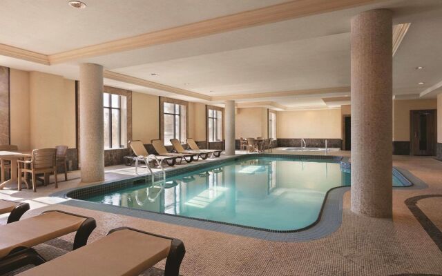 Radisson Hotel Toronto Airport West