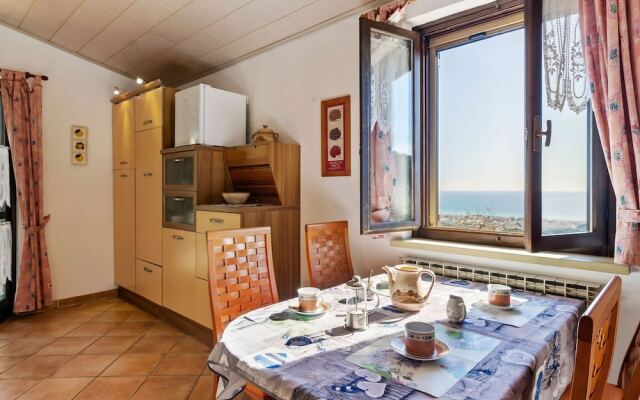 Pleasant Holiday Home in Merea With Sea View