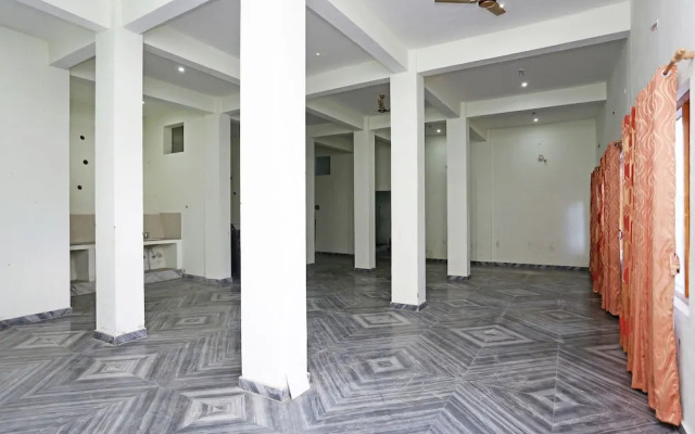 Hotel Jay Continental By OYO Rooms