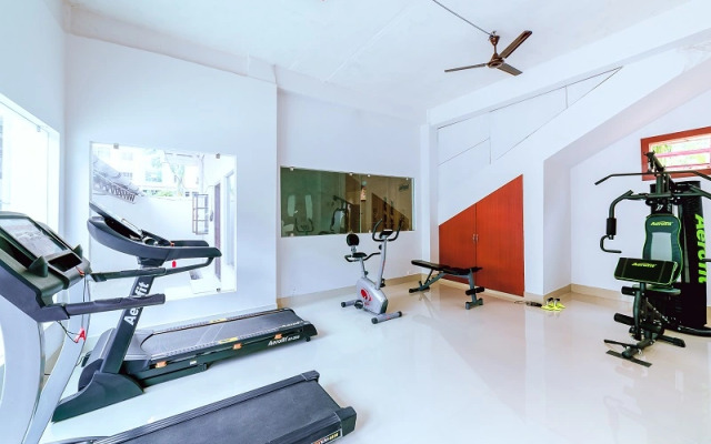 Palm Grove Suites Inn & Spa