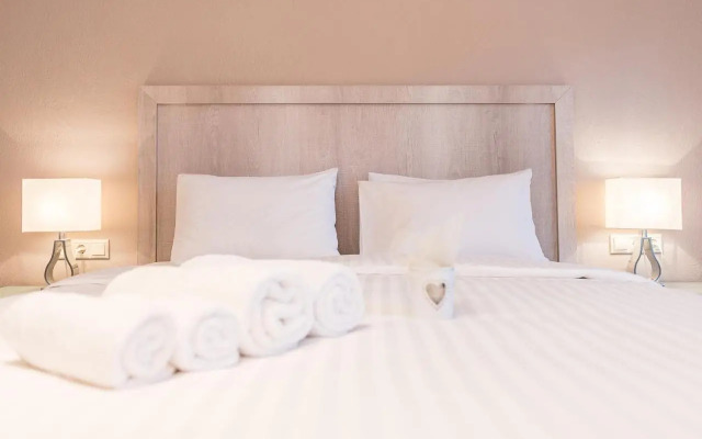 Villa Pipini Luxury Studios