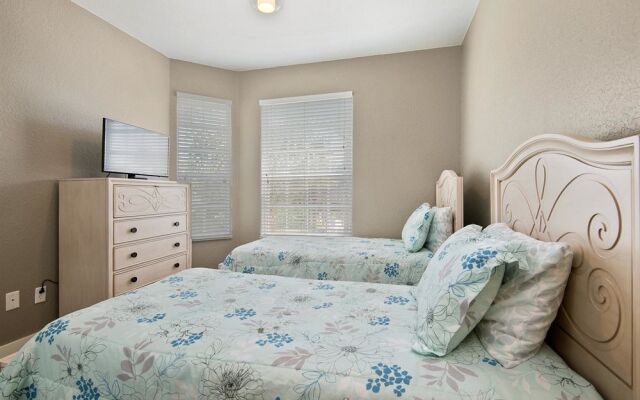 Five Star Vacation Homes