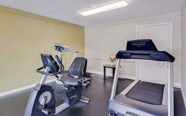 Baymont by Wyndham Jacksonville Orange Park