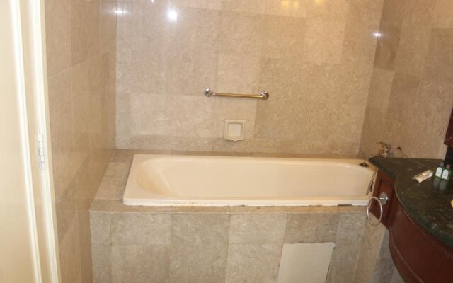 Lexus Service Suites at Times Square KL