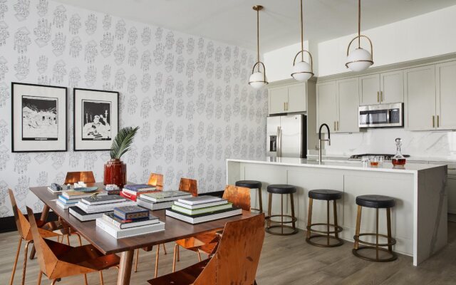 New Orleans Luxury Collection