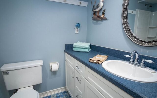 Salty Hippo - 2Br Condo