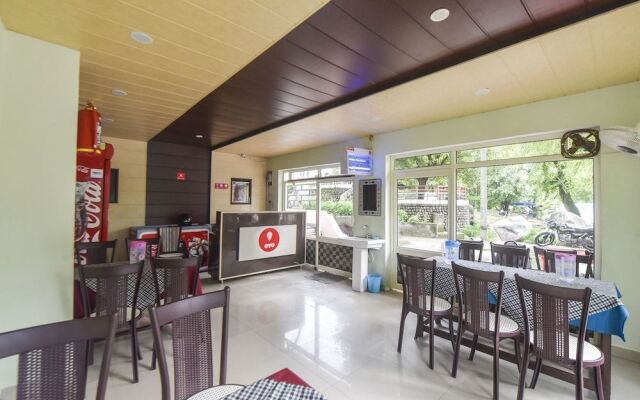 OYO 12411 Woodside Guest House