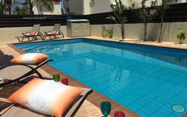 Orcadia Holiday Villa