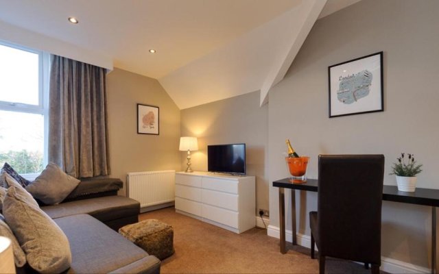 Cheshire Hospitality Ltd T/A Lennox Lea Studios & Apartments