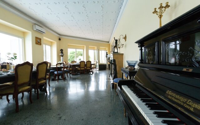Villa Emilia in Pozzuoli
