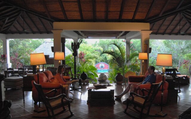 Sereno Lodge