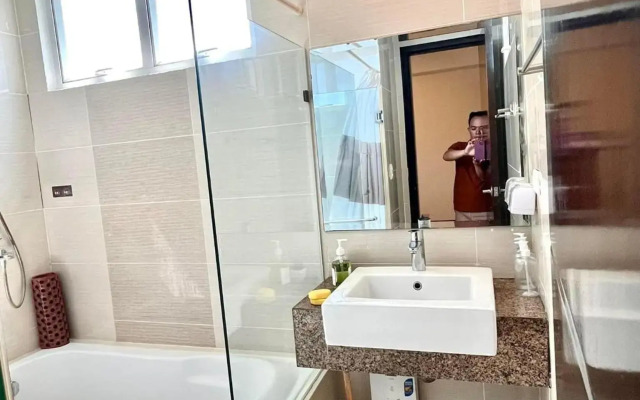 Mactan Newtown with Ocean View